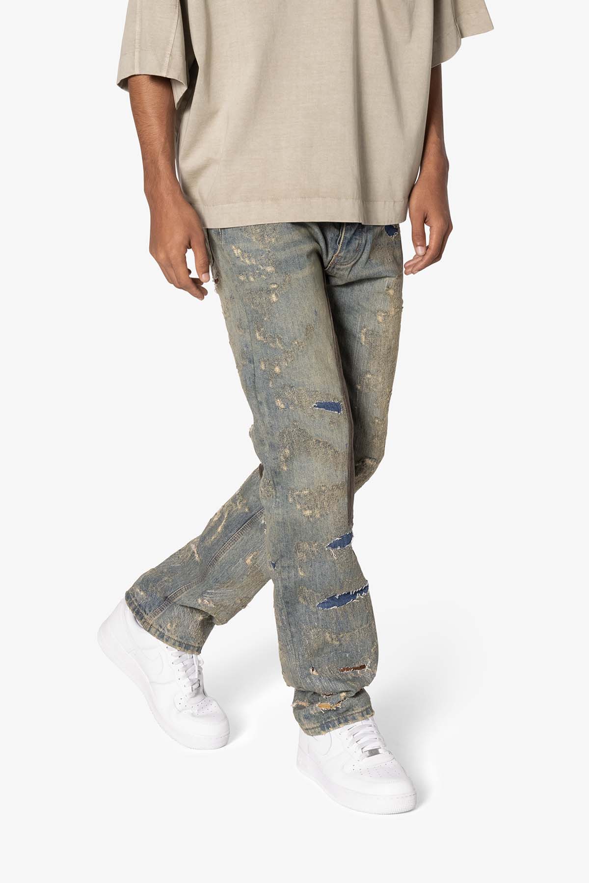 V613 Distressed Saddle Denim | Blue