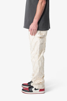 V623 Cargo Net Baggy Pants | Cream