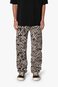 V646 Spotted Camo Cargo Denim | Multi