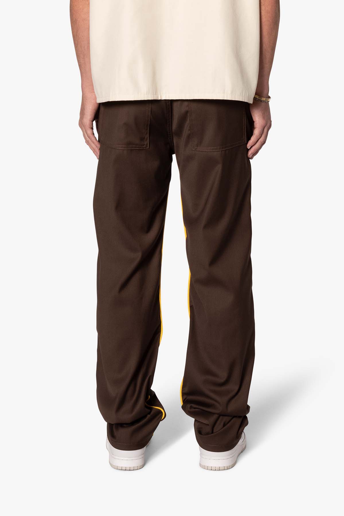 V695 Flit Zip Pants | Brown