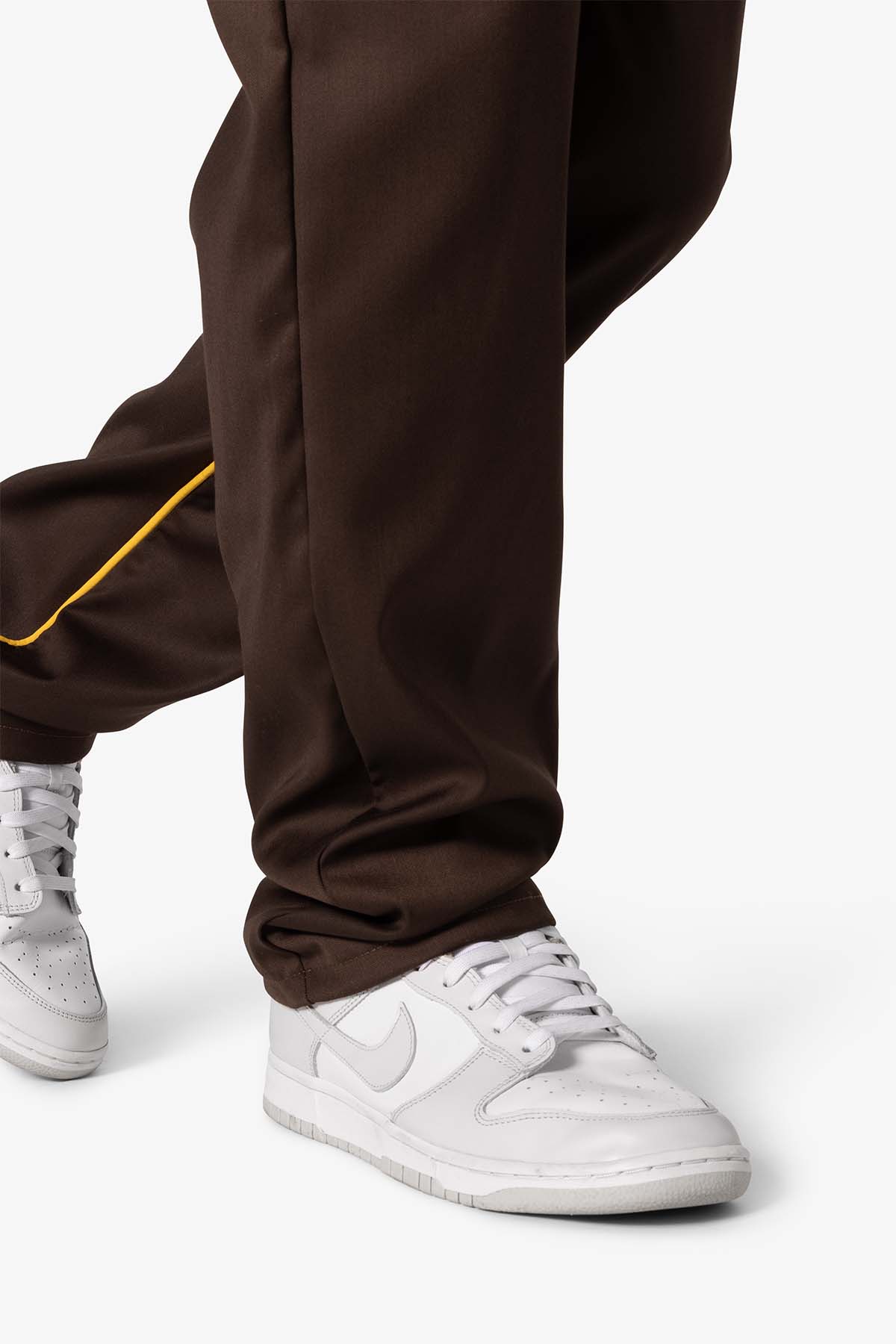 V695 Flit Zip Pants | Brown