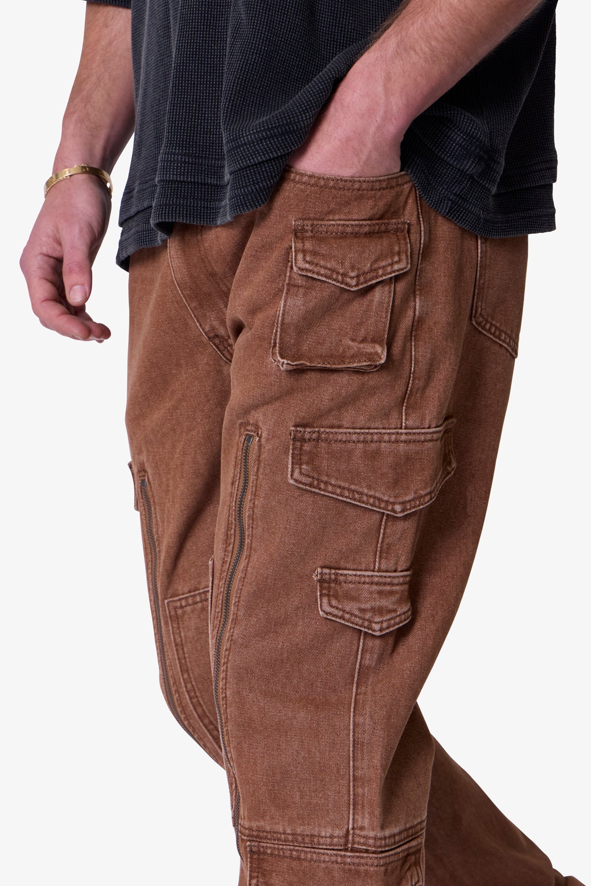 V725 Cargo Zipper Denim | Brown