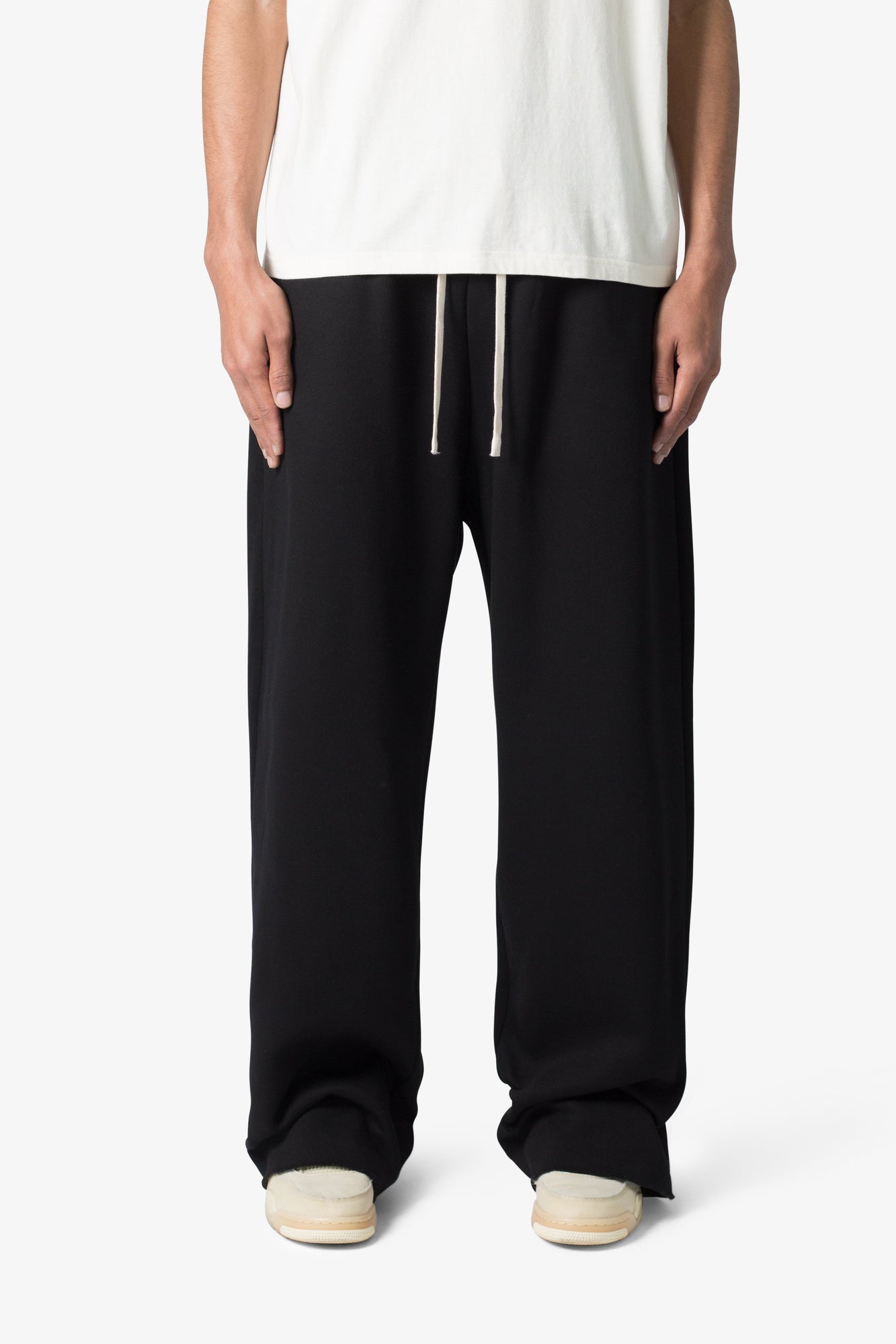 Washed Ultra Baggy Sweatpants | Black