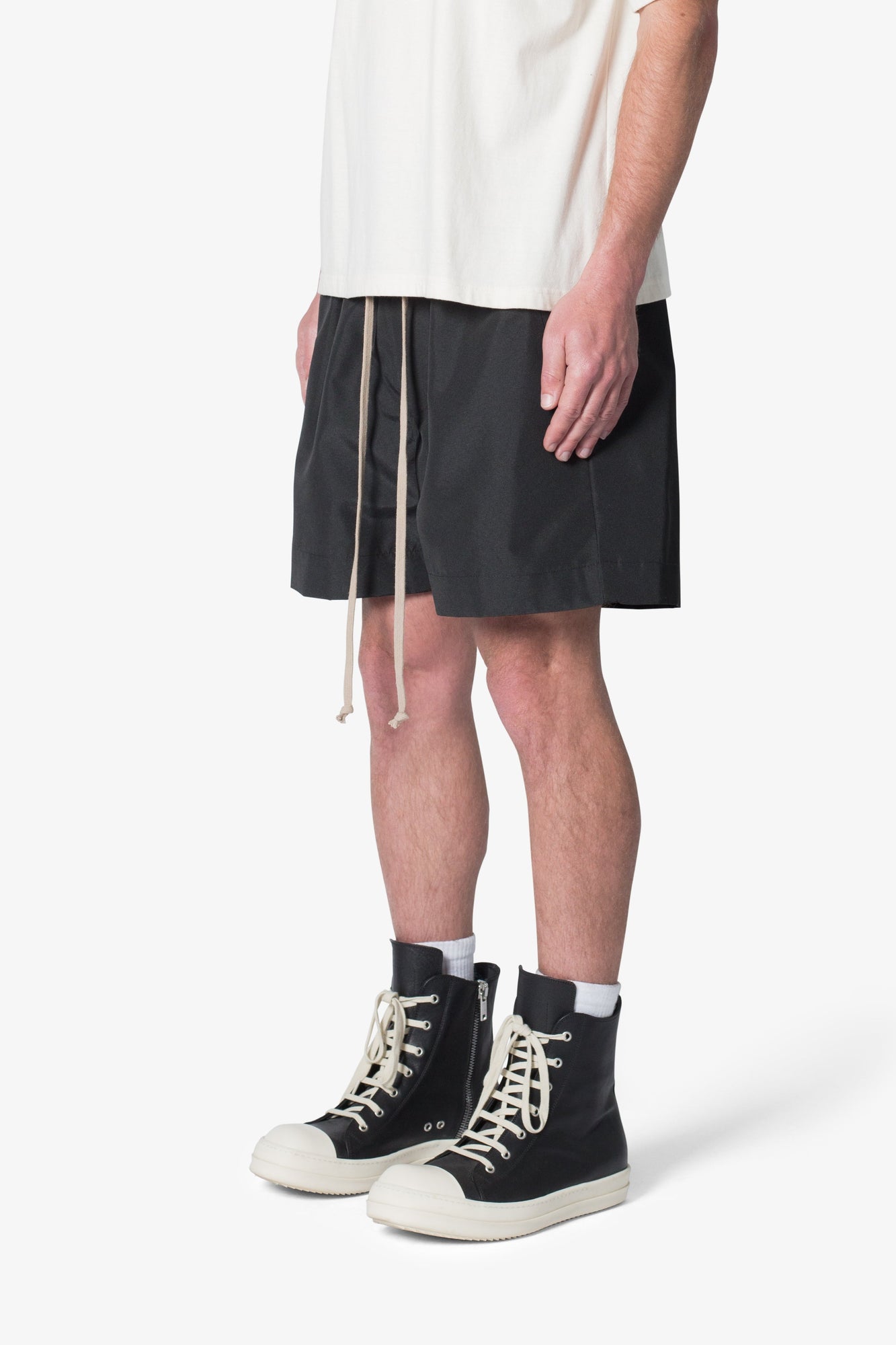 Weimar Shorts | Black
