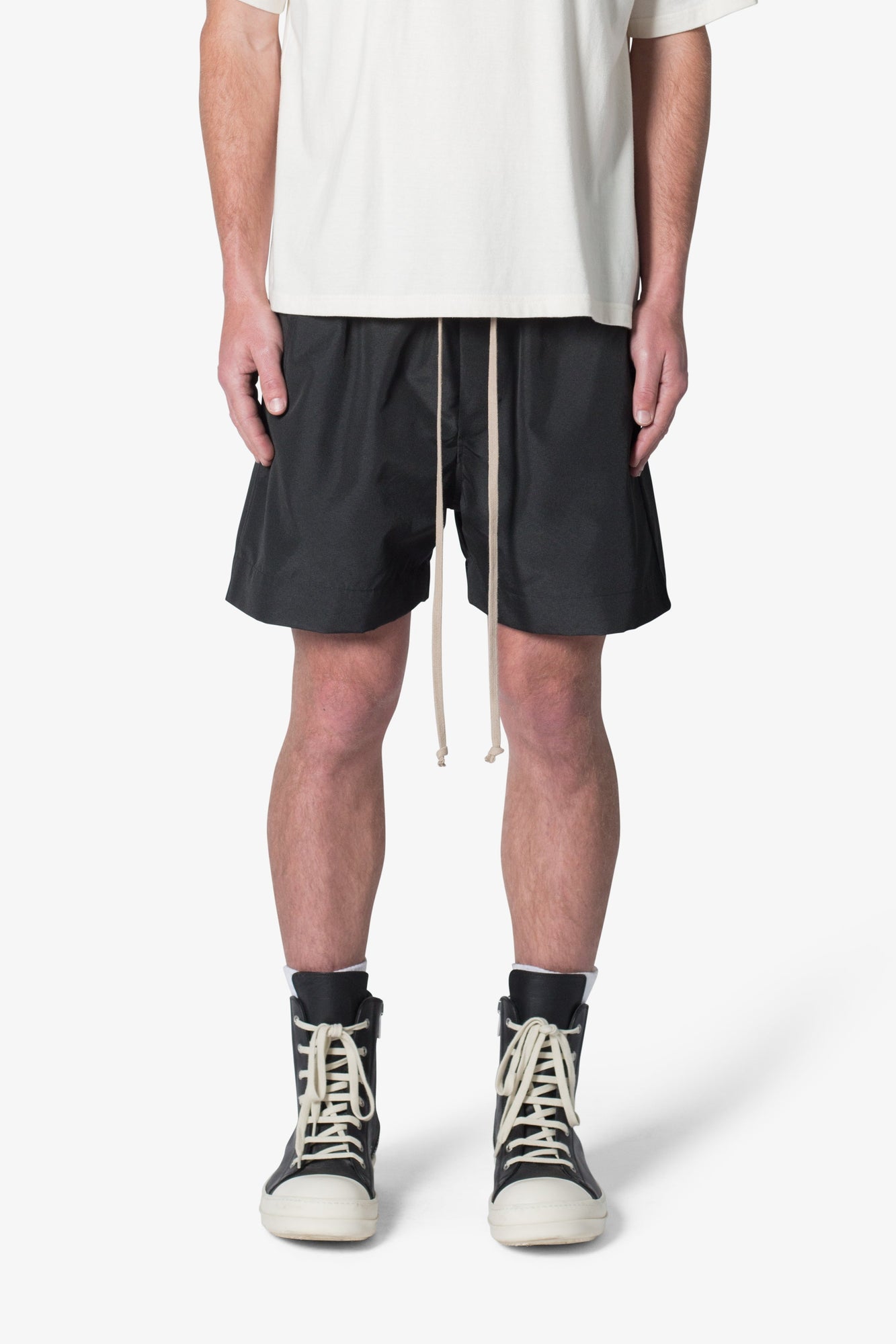 Weimar Shorts | Black
