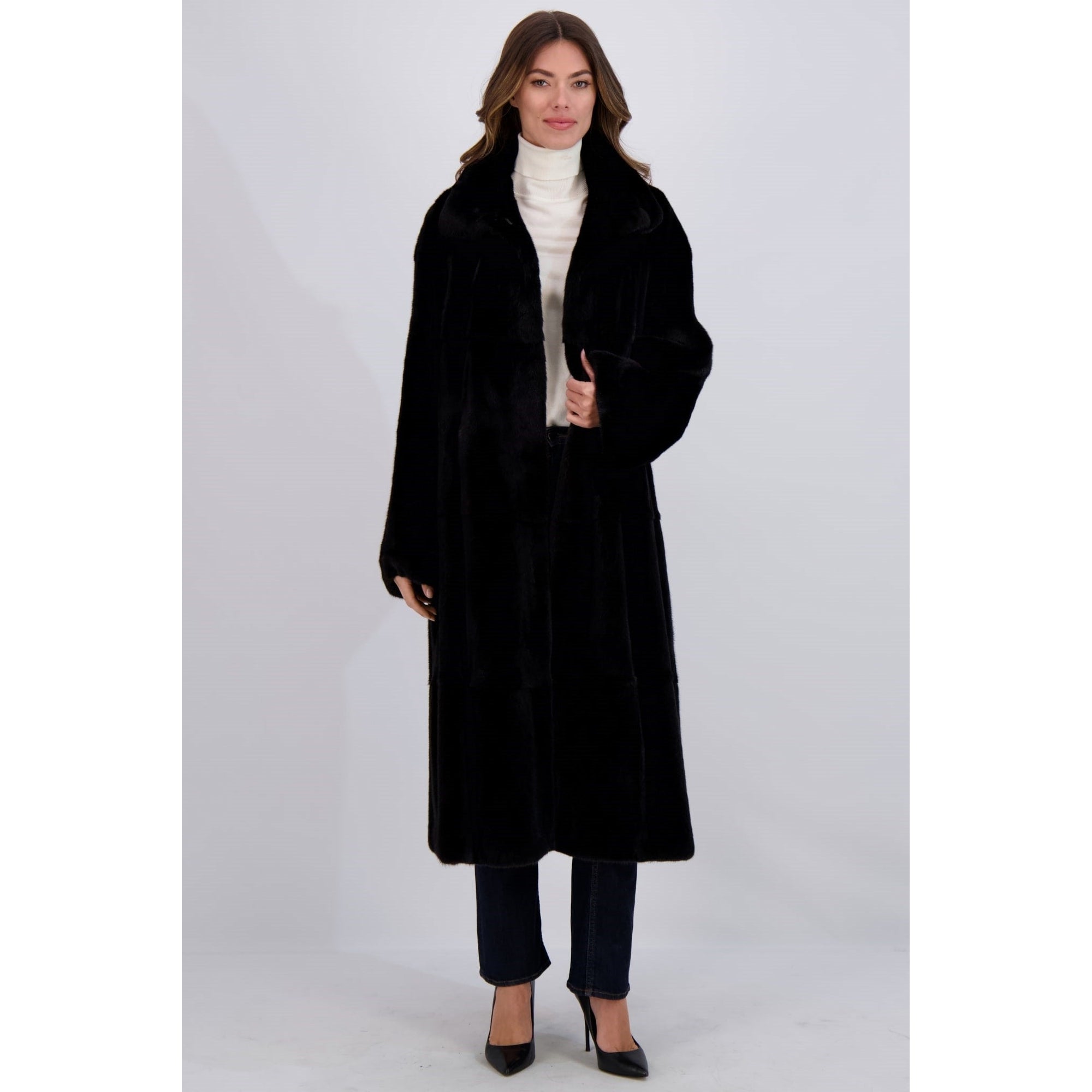 Women | Mink Coat | Blackglama