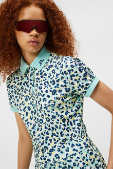 Women | Tour Tech Print Polo | Leopard Aruba Blue