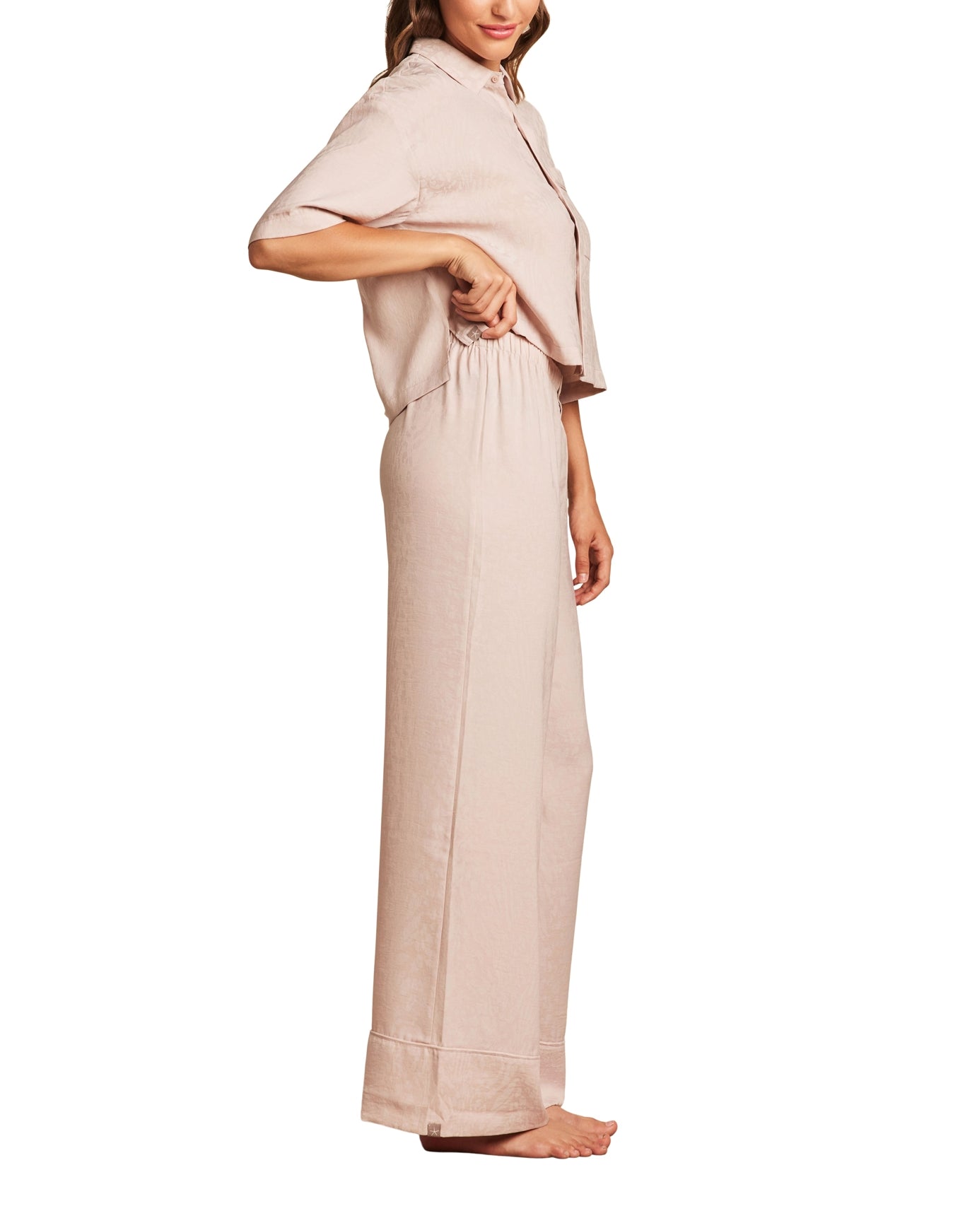 Women | Washed Satin Jacquard Cropped Shirt | Feather