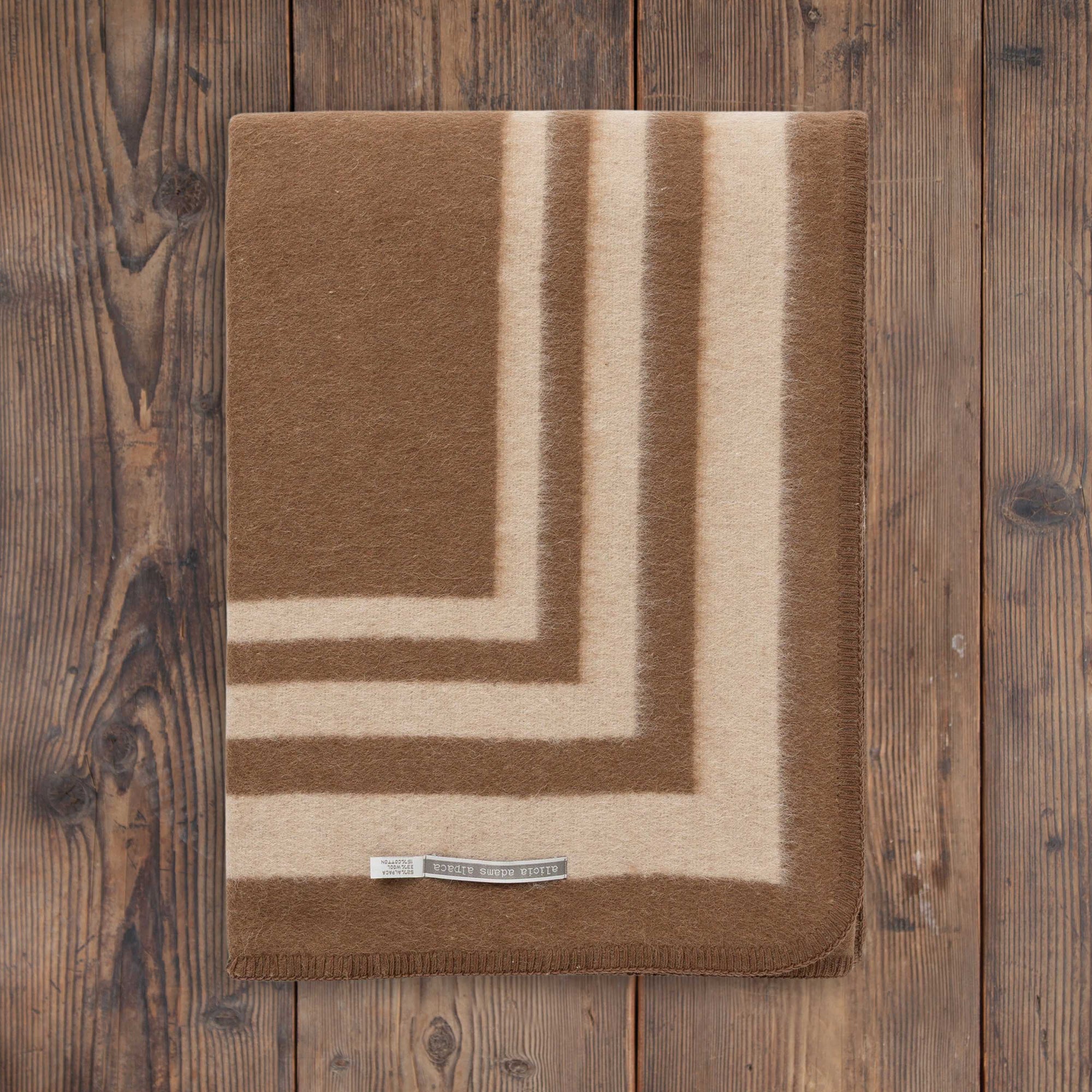 Montauk Throw | Cognac / Beige