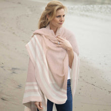Montauk Throw | Pink Powder / Ivory