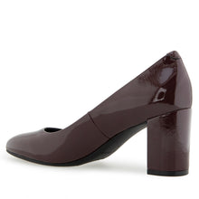 Betsy Dress Pump | Merlot Faux Crinkle Patent