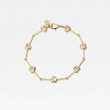 The Bezel Heart Link Bracelet | 18Kt Gold Vermeil