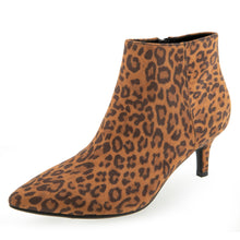 Edith | Tan Leopard Suede