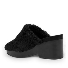 Chata | Black Faux Shearling