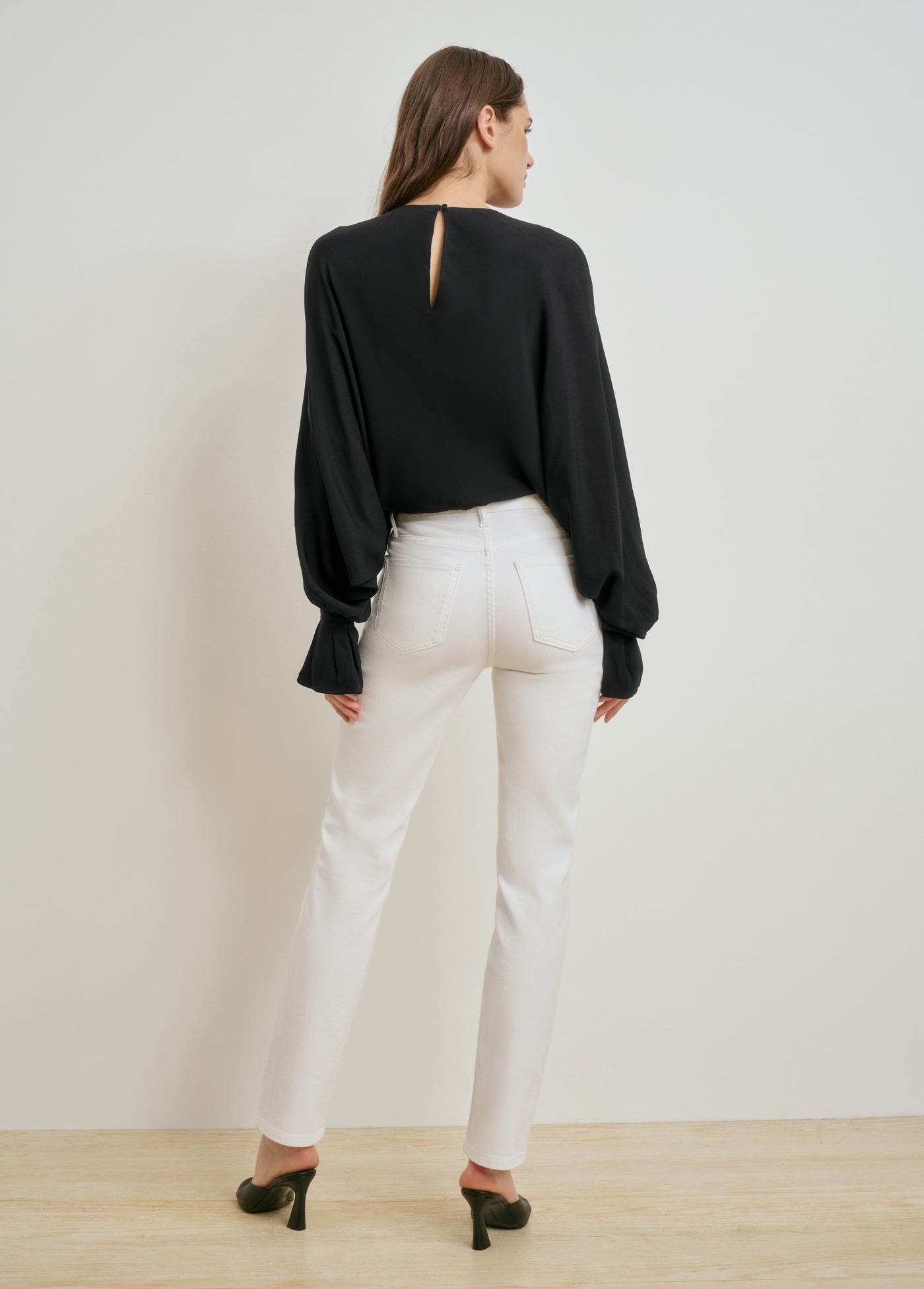 The Jen Mid Rise Slim Straight | Anchorage White