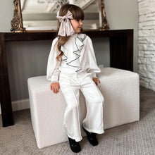 Girl | Anise Satin Embroidered Hair Bows Chocolate | Brown