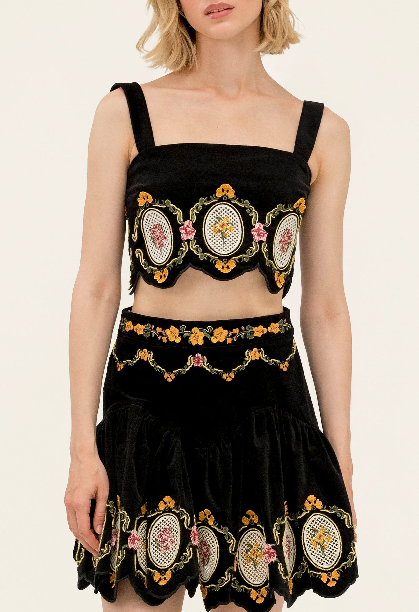 ocaso-asai-cordillera-mini-skirt-20345-5.jpg