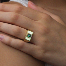 THE GREEN STONE SQUARE SIGNET RING - The M Jewelers