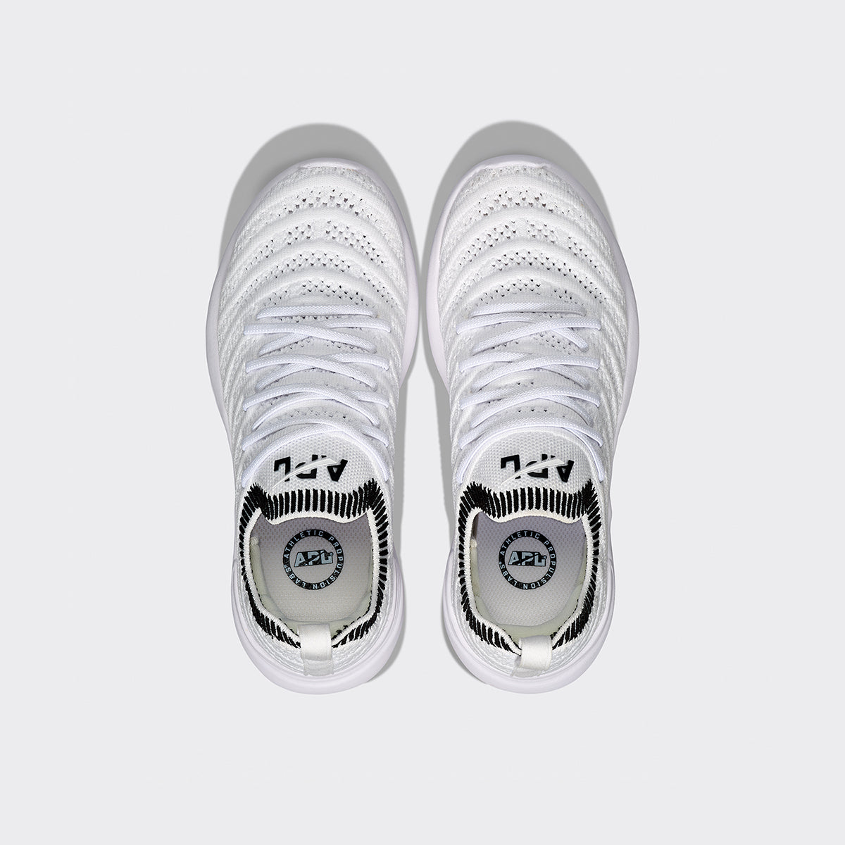 Youth's TechLoom Wave | White / Black / Ribbed