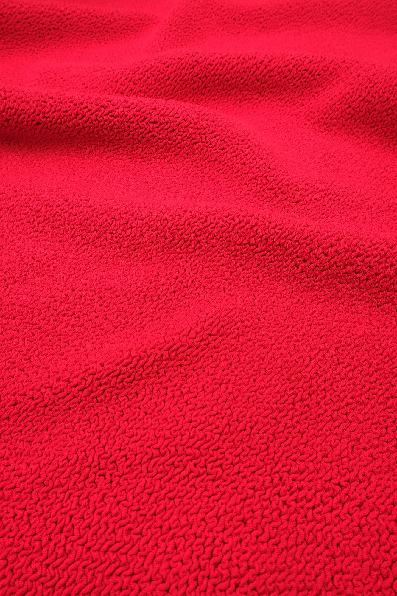UNE PIECE-Crinkle Cut Square Neck One Piece RED